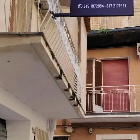 Casa Ai Tre Campanili Gela